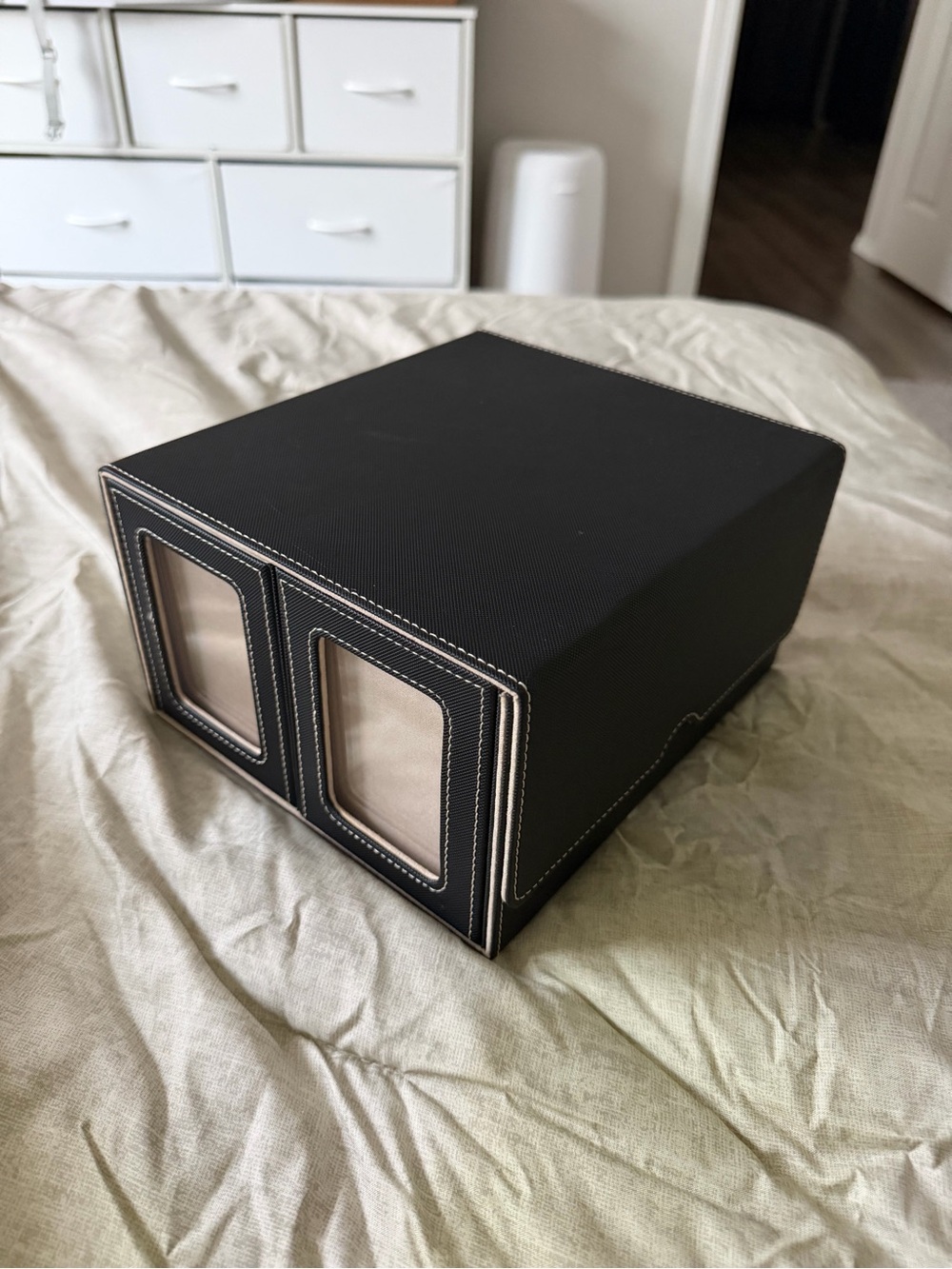 Kabinka TCG Deck Box in Black and Tan (OS)